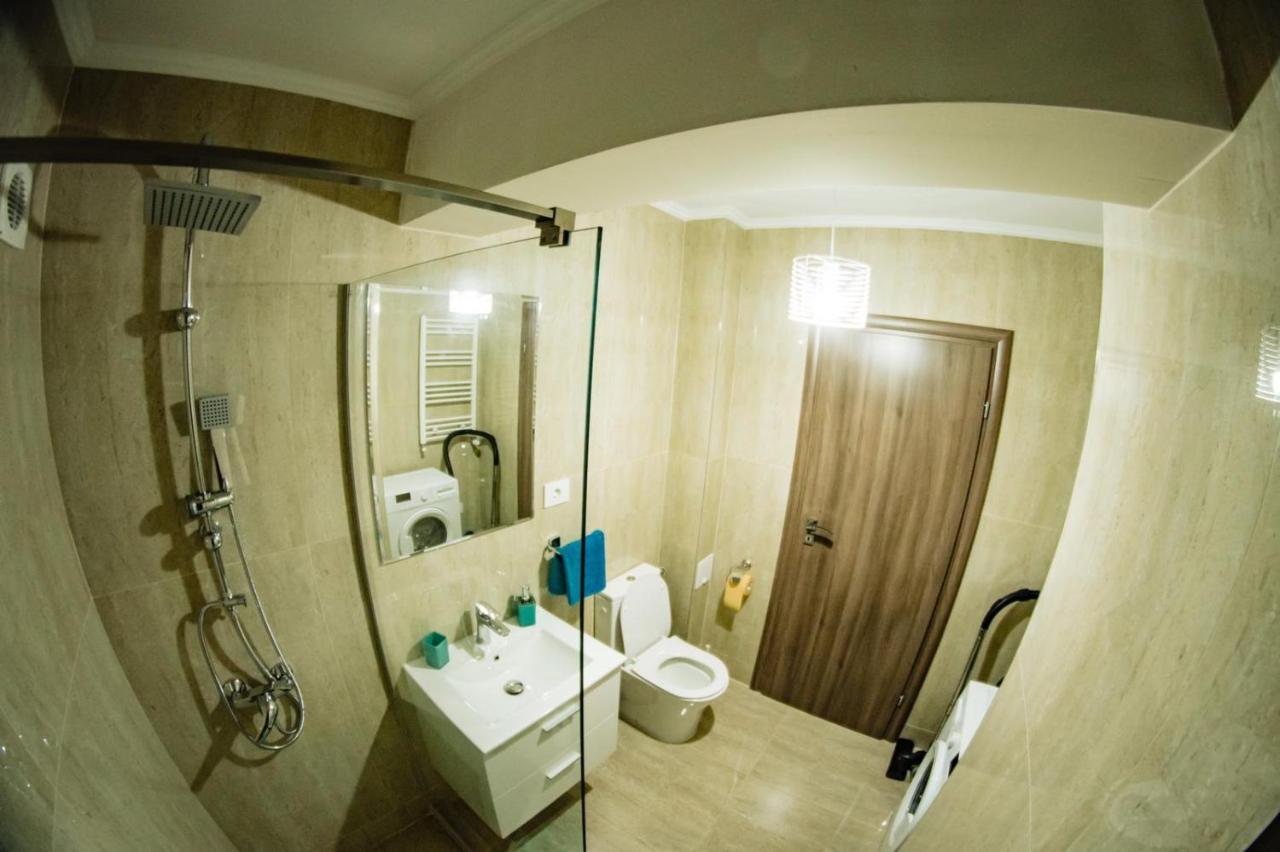 Apartment Gabriela'S Home Oradea Exterior photo
